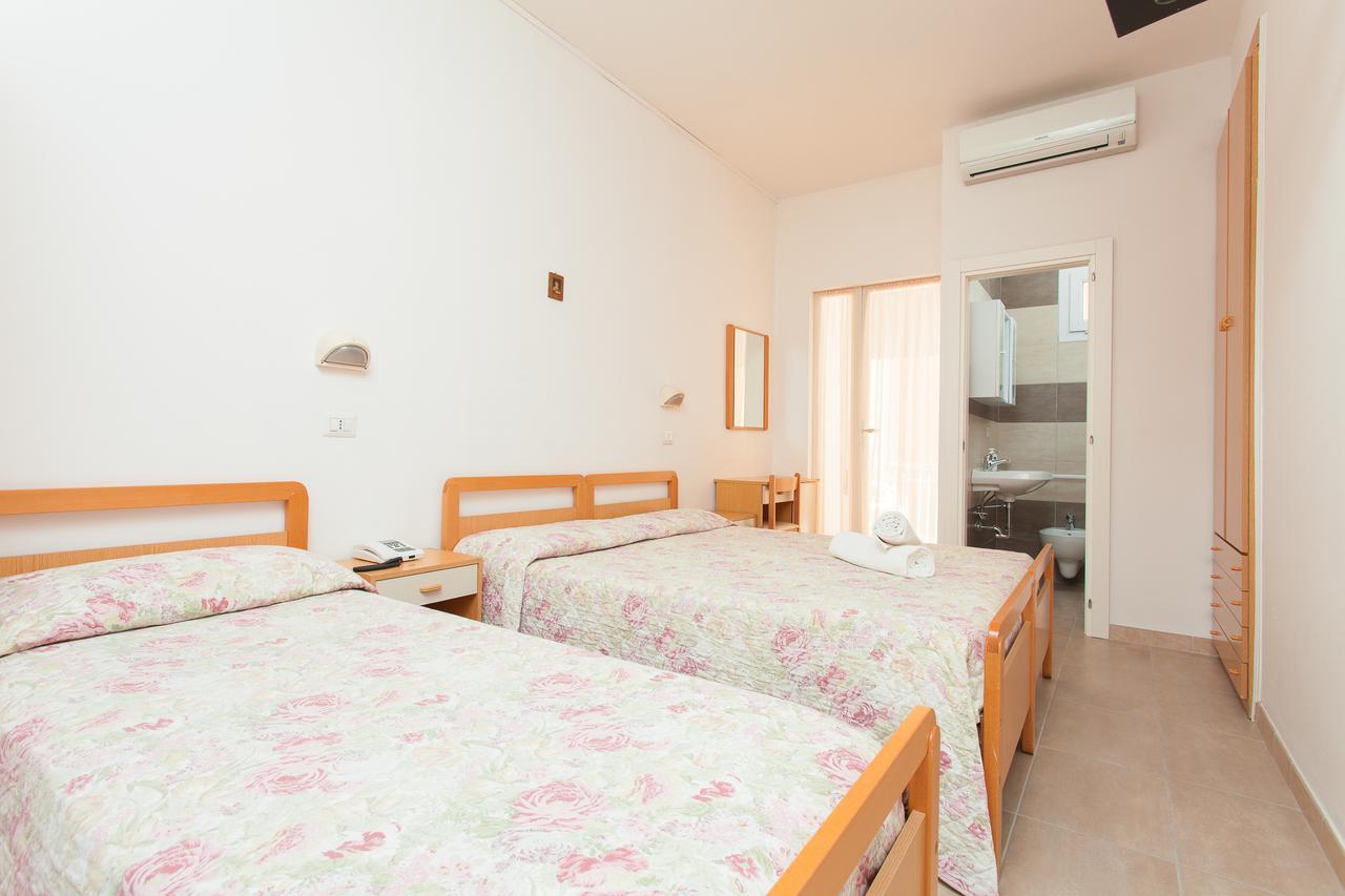 Hotel Benvenuti غاتيو أ ماري المظهر الخارجي الصورة